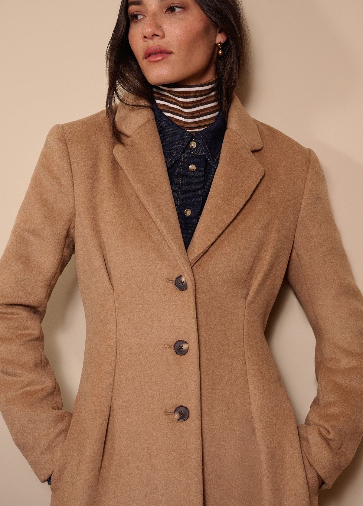 THE METROPOLITAN COAT