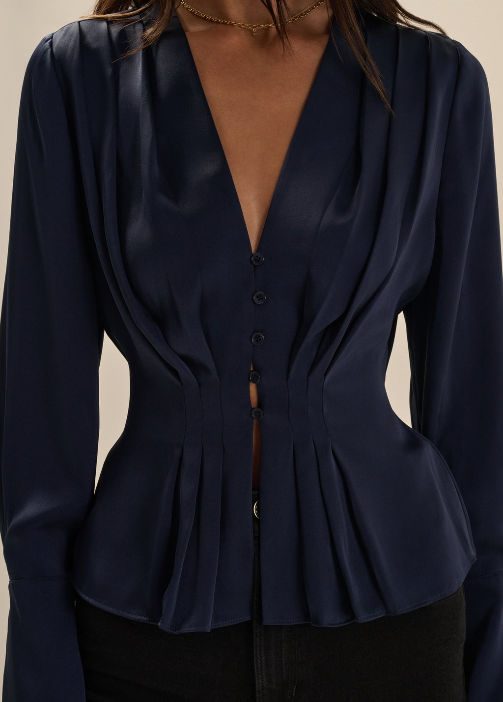 THE ROMANCE TOP