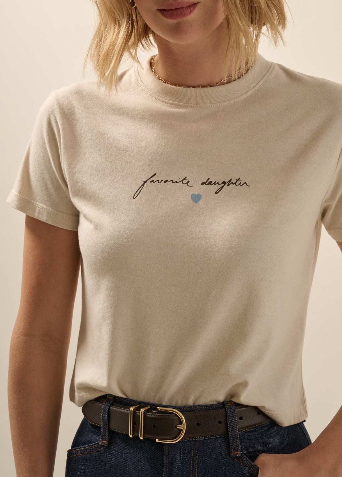 THE CROPPED SIGNATURE TEE