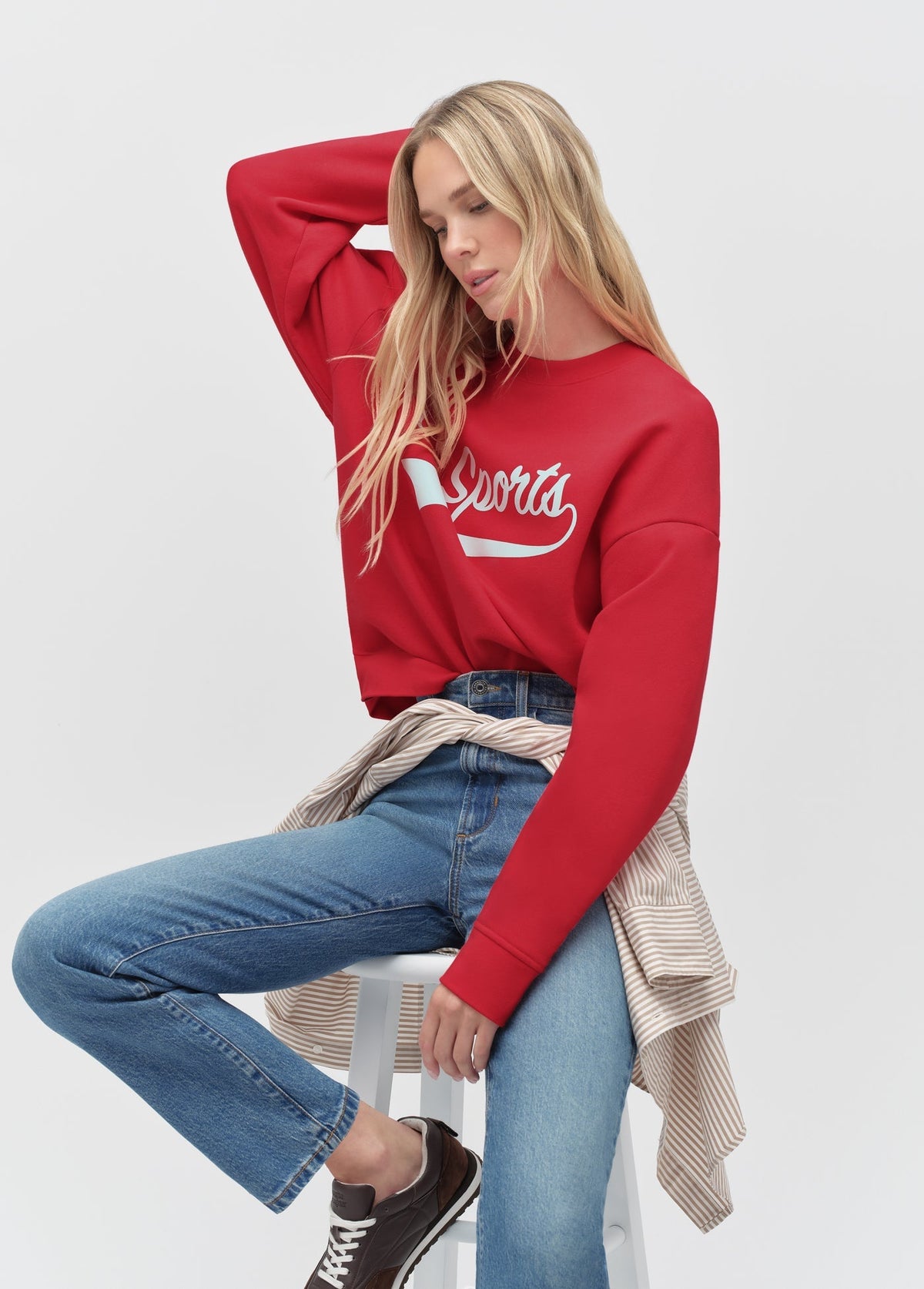 GO SPORTS SWEATSHIRT