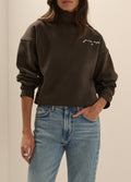 THE CROPPED SIGNATURE SWEATSHIRT