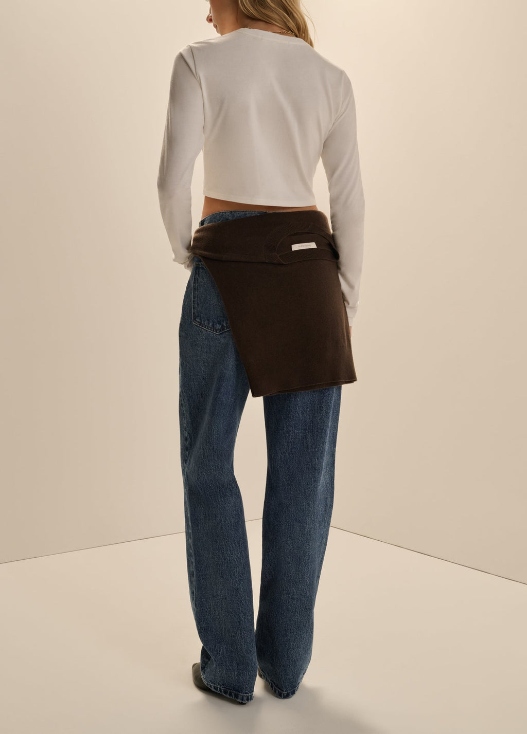 THE LONG SLEEVE LAURA CROP TOP