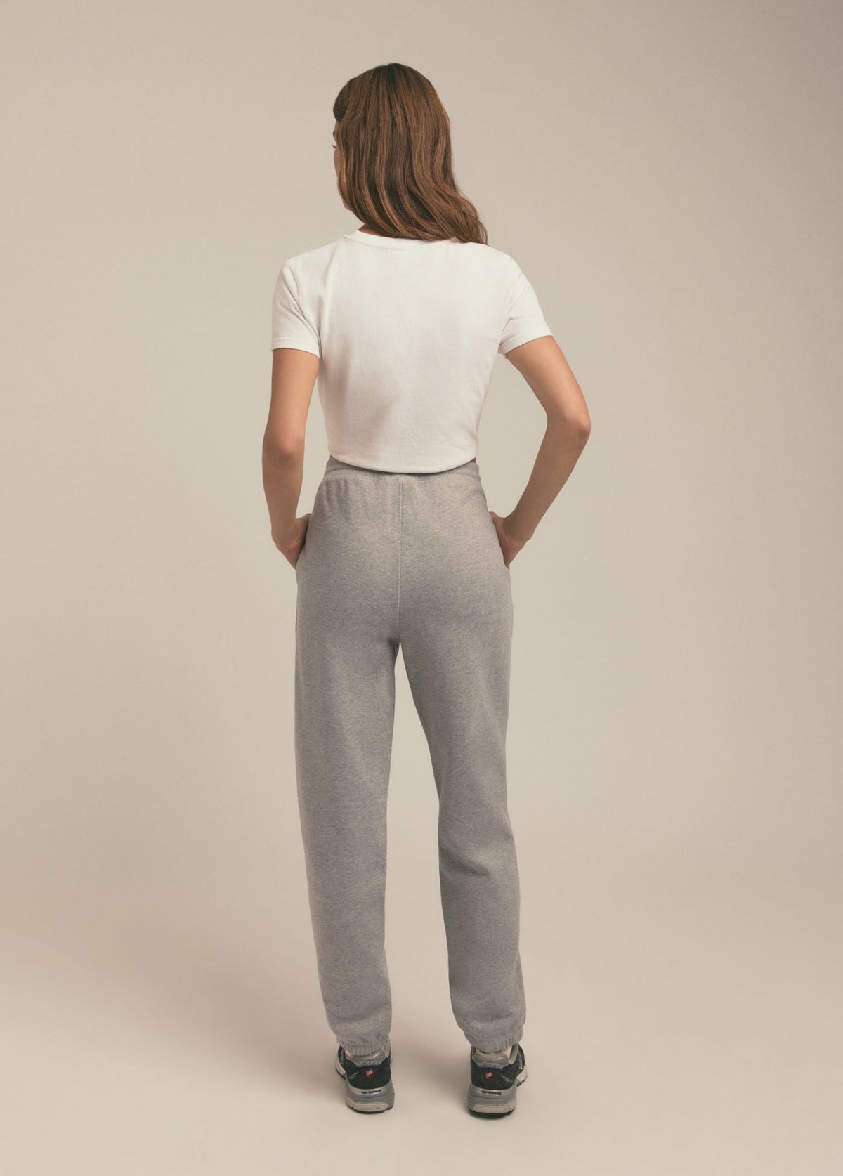 THE COLLEGIATE JOGGER