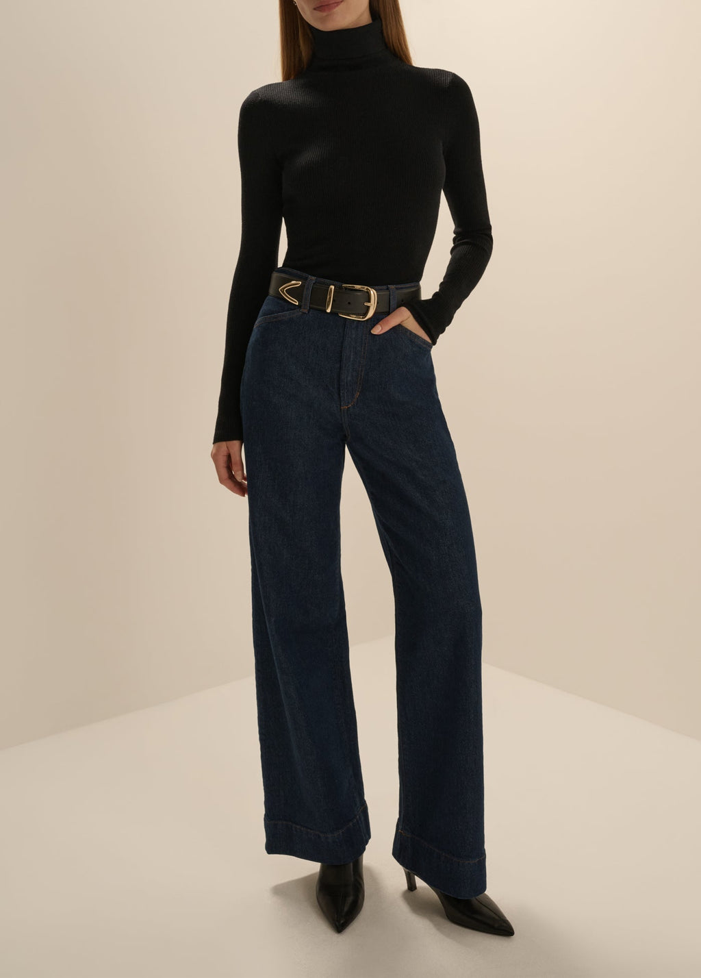 THE AMELIA LONG SLEEVE TOP