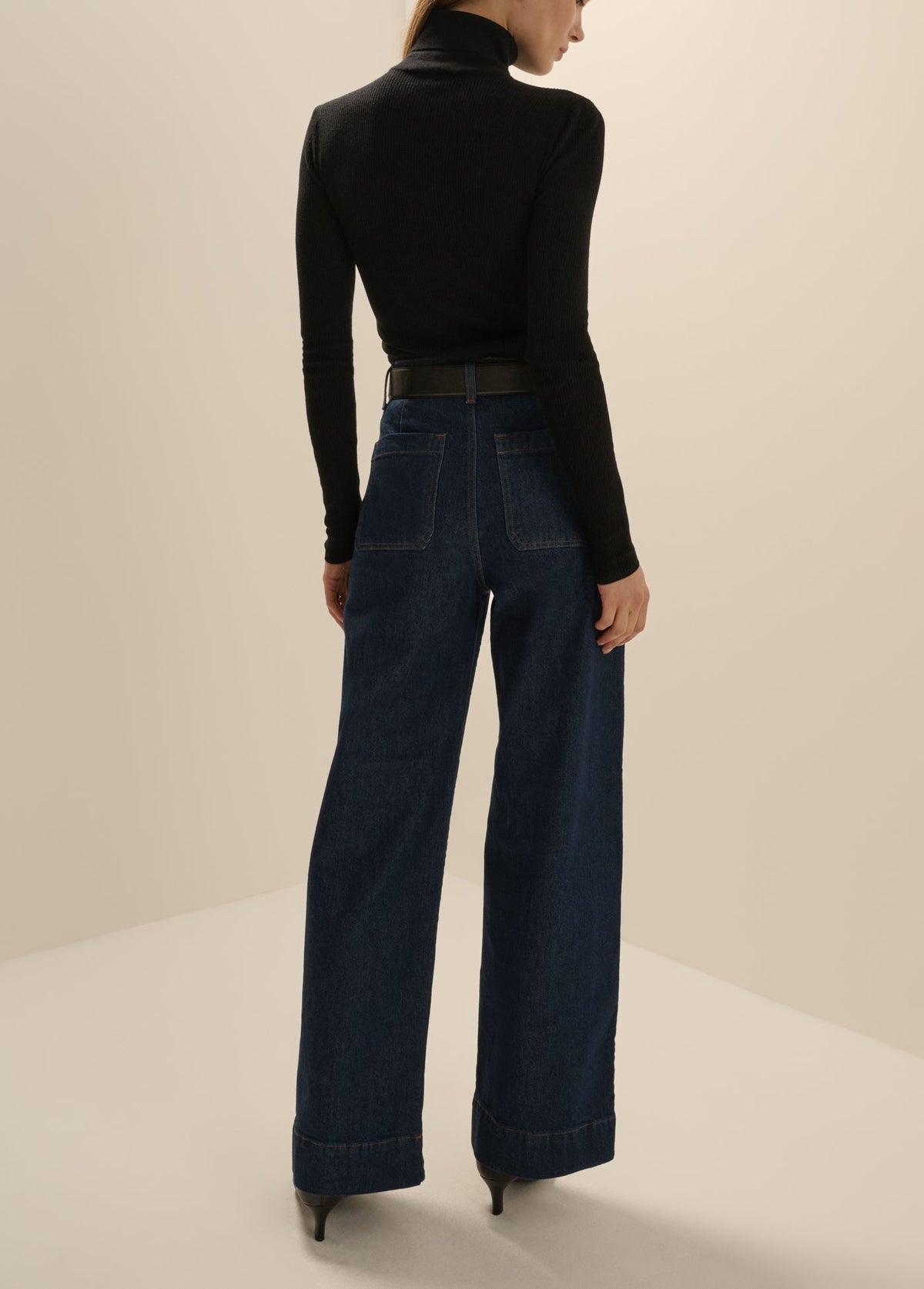 THE AMELIA LONG SLEEVE TOP
