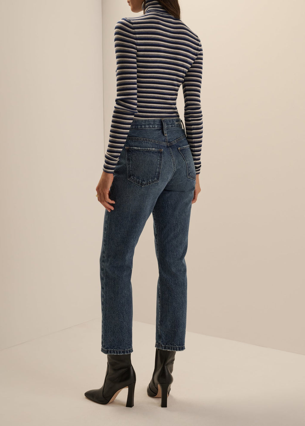 THE DOT MID RISE STRAIGHT ANKLE