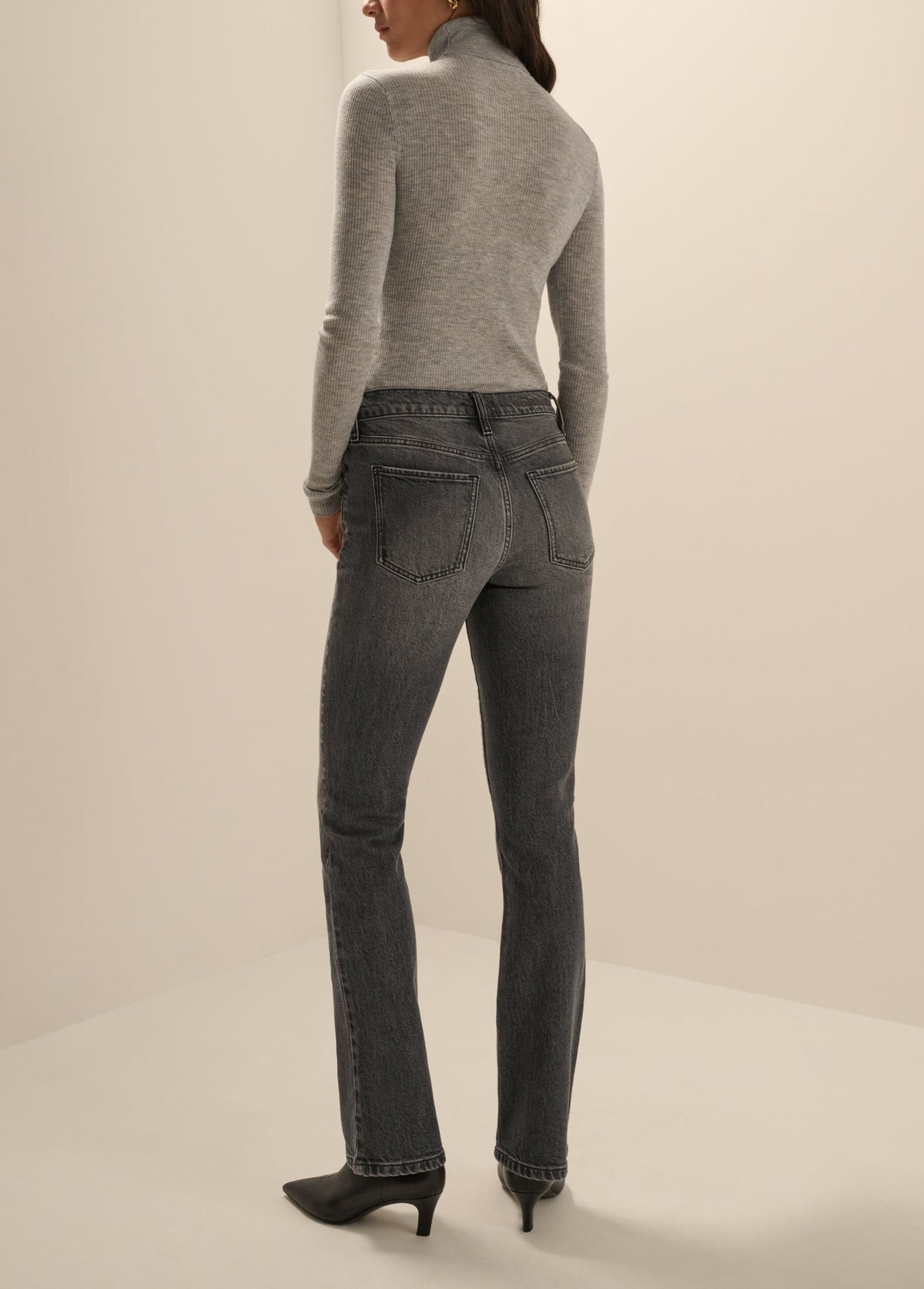 THE ALBA LOW RISE BOOT