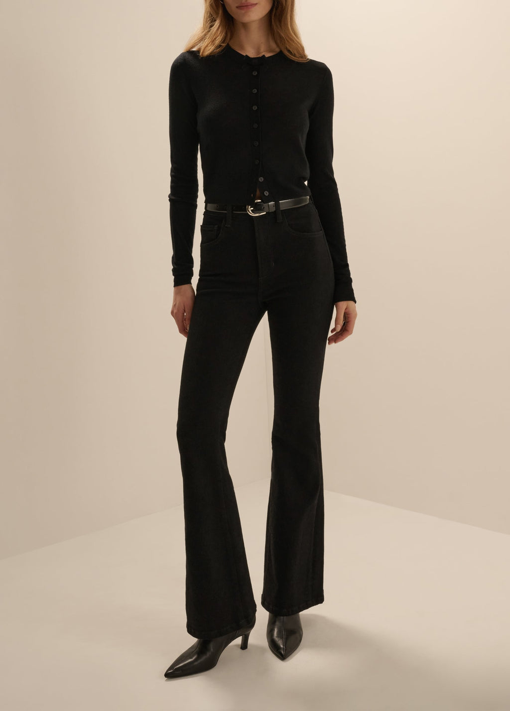 THE CURTSEY CARDIGAN